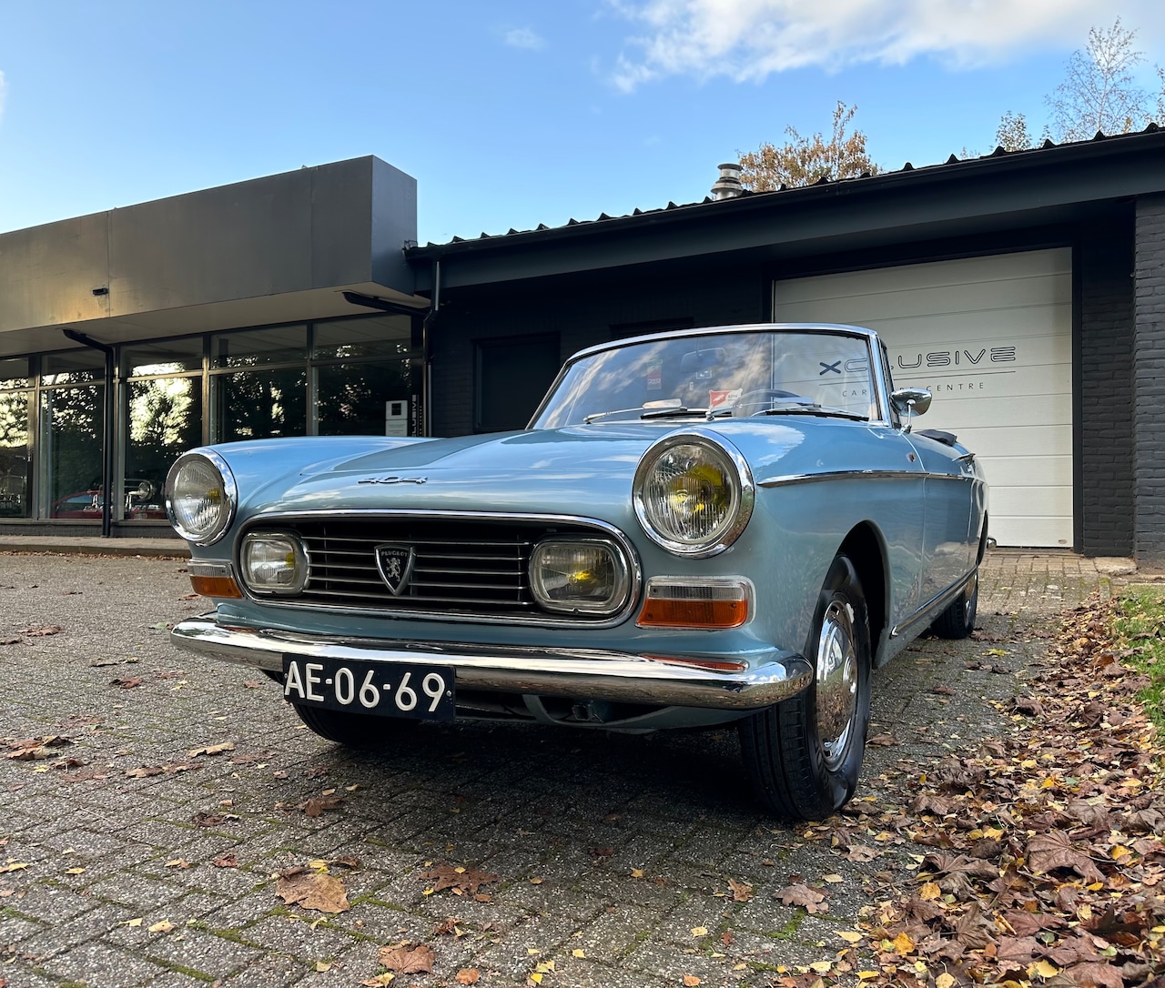 Peugeot 404 - Cabrio - AutoWereld.nl