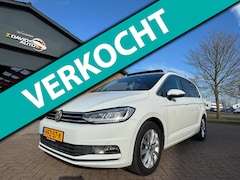 Volkswagen Touran - 1.4 TSI Highline 7p. Automaat Pano Cam