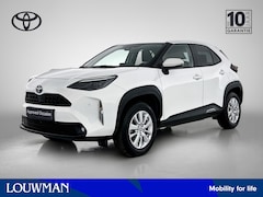 Toyota Yaris Cross - 1.5 Hybrid 115 Dynamic Limited | Smart Key | Parkeersensoren voor + achter | Navigatie |
