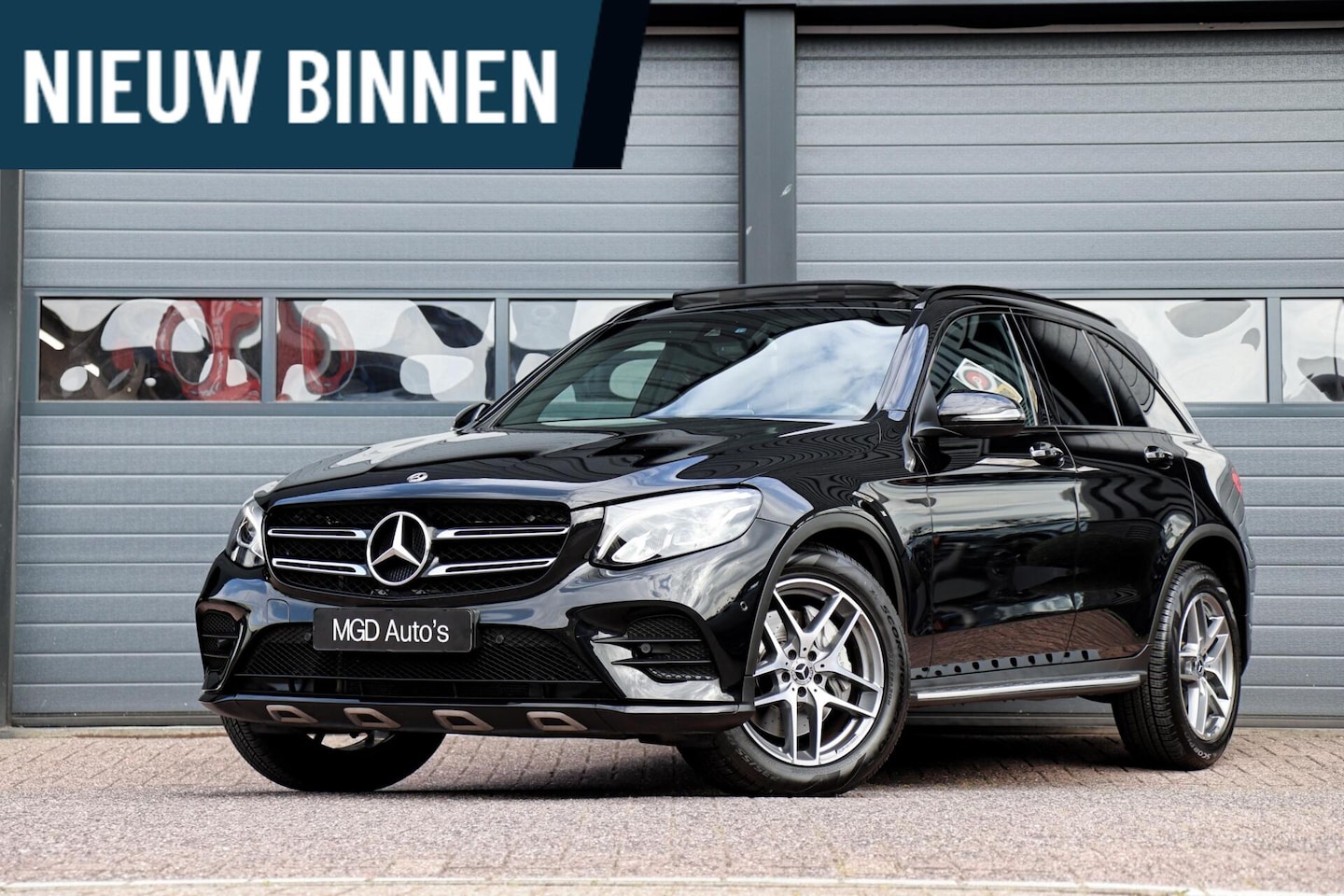 Mercedes-Benz GLC-klasse - 250 4MATIC AMG-Pakket /LED/PANODAK/LUCHTVERING/CAMERA/LEDER/TREKHAAK! - AutoWereld.nl