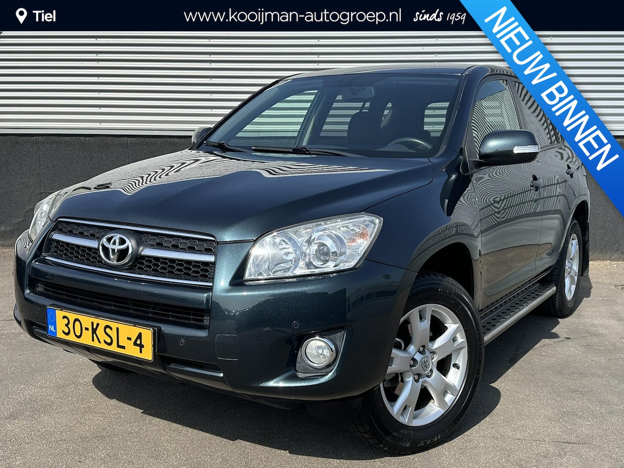 Toyota RAV4 - 2.0 VVTi Dynamic Trekhaak, Navigatiesysteem DVD full map, Cruise control, Climate control - AutoWereld.nl