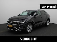 Volkswagen T-Roc - 1.0 TSI Life | Digital Cockpit | Airco | Park Assist | LED | All Season Banden |