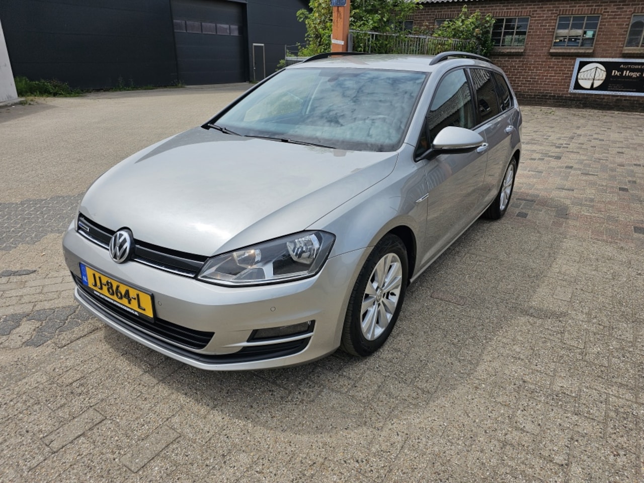 Volkswagen Golf Variant - 1.0 TSI Con. Ser. - AutoWereld.nl
