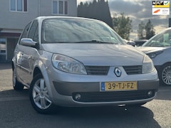 Renault Scénic - 1.6-16V Tech Line