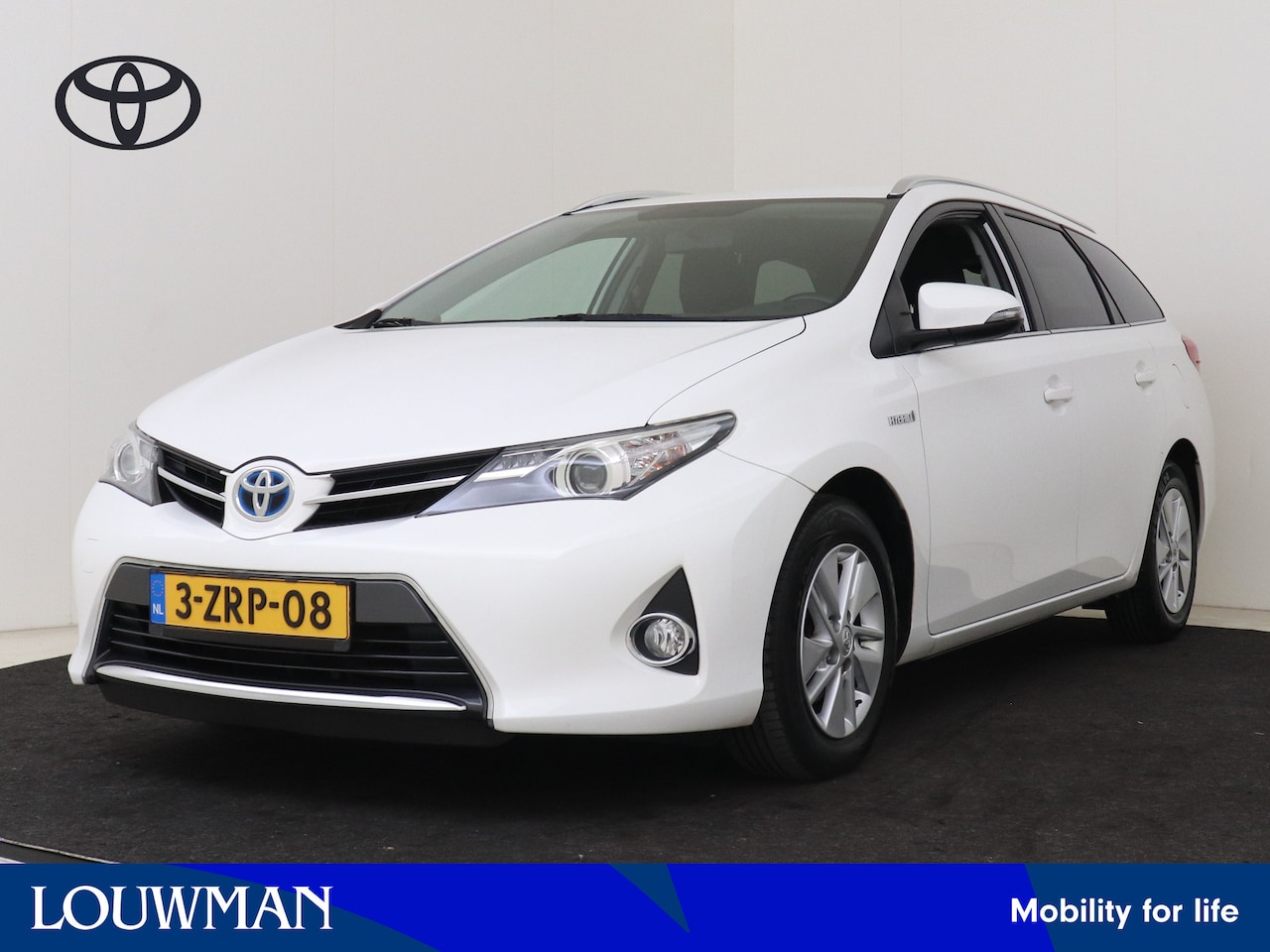 Toyota Auris Touring Sports - 1.8 Hybrid Aspiration I Navigatie I Climate Control I Cruise Control I Camera I - AutoWereld.nl