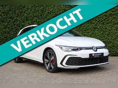 Volkswagen Golf - GTE Pano / headup / keyless / IQ