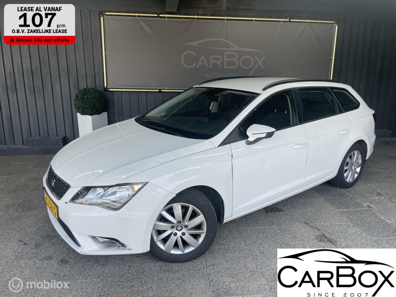 Seat Leon ST - 1.6 TDI Style Connect Ecomotive 1.6 TDI Style Connect Ecomotive - AutoWereld.nl