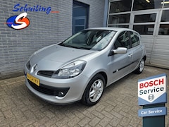 Renault Clio - 1.4-16V Dynamique Luxe