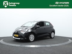 Toyota Aygo - 1.0 VVT-i x-play Automaat | Carplay navigatie | Camera | Airco