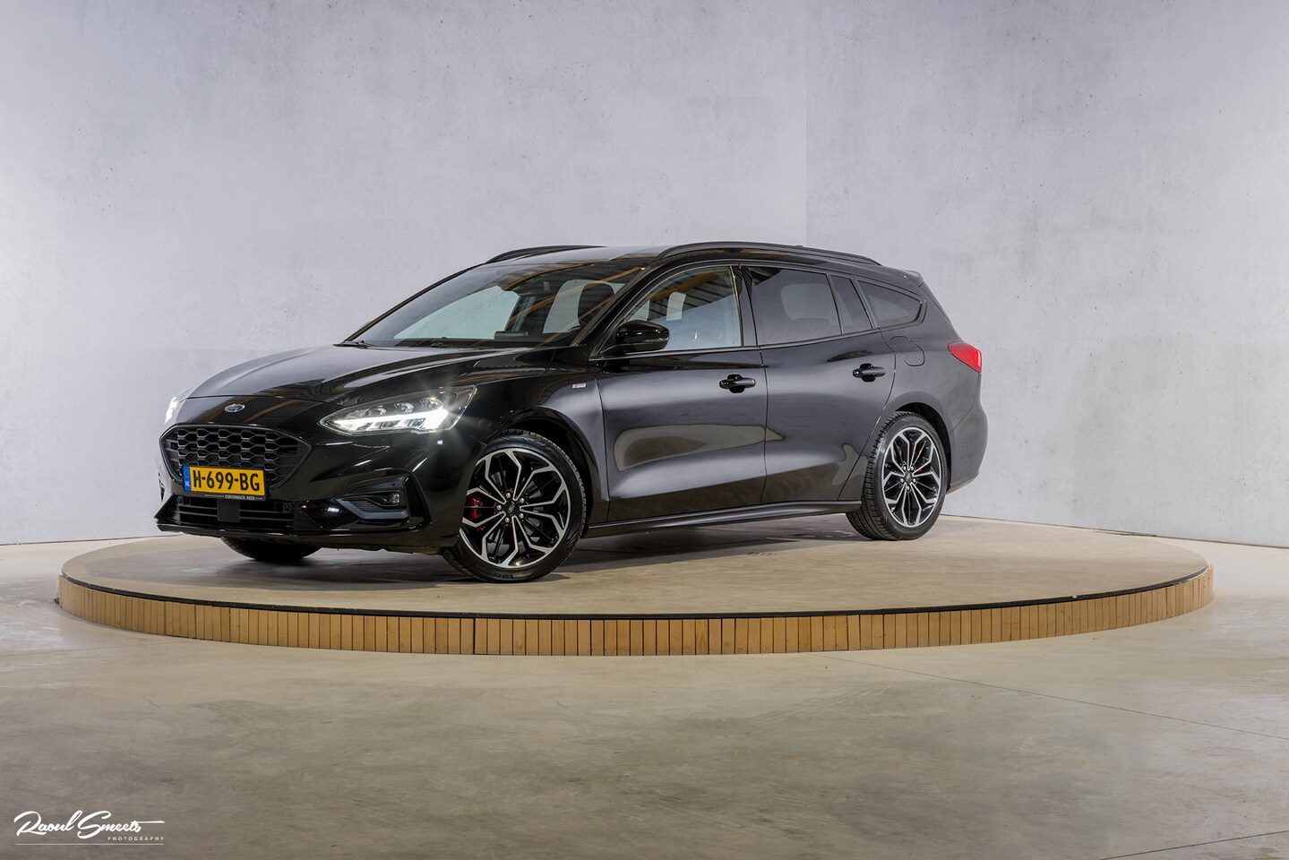 Ford Focus Wagon - 1.5 EcoBoost ST Line Business | Cruise control | Apple carplay | trekhaak.afnb | Premium a - AutoWereld.nl