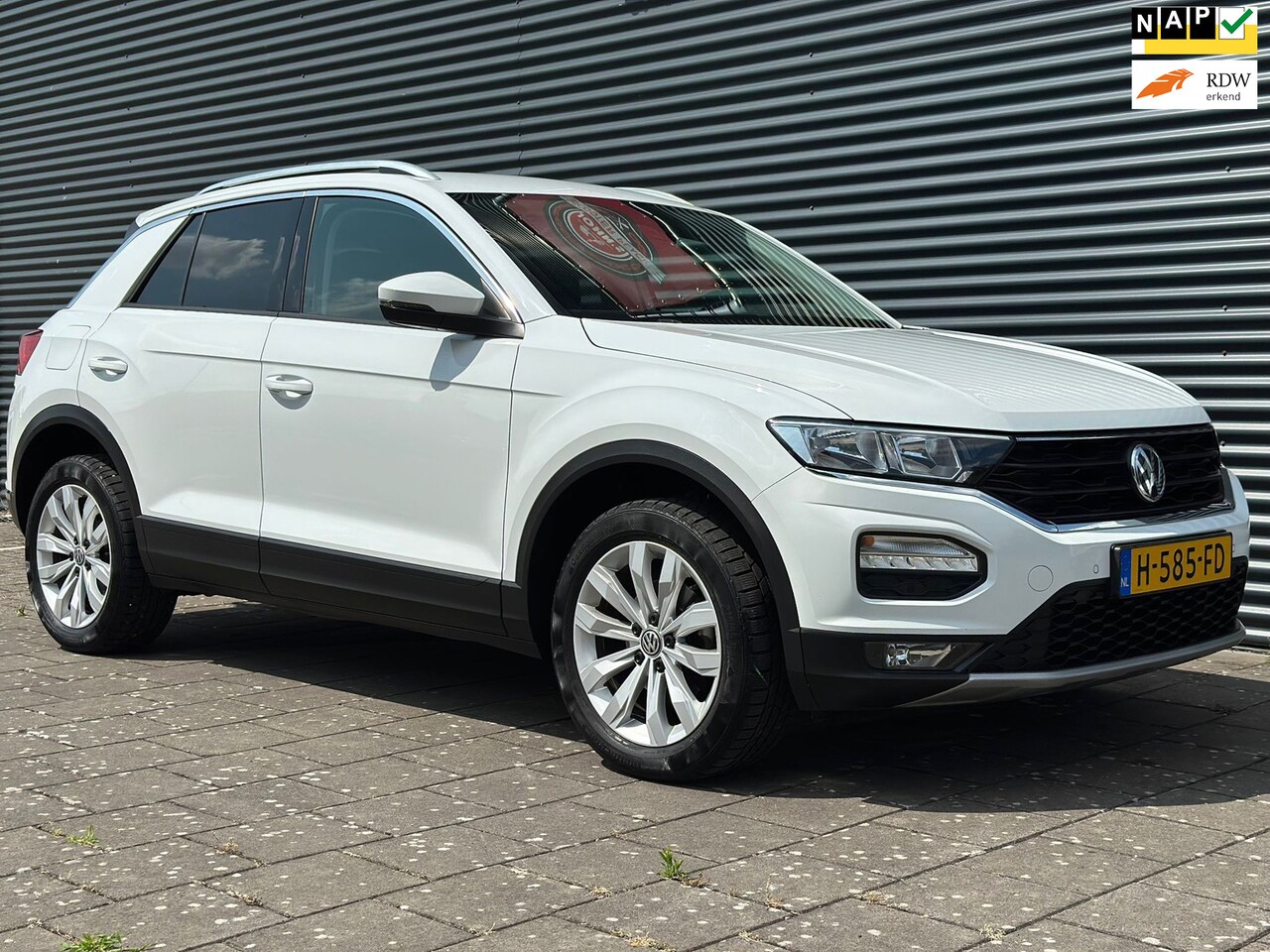 Volkswagen T-Roc - 1.5 TSI Style 1.5 TSI Style - AutoWereld.nl