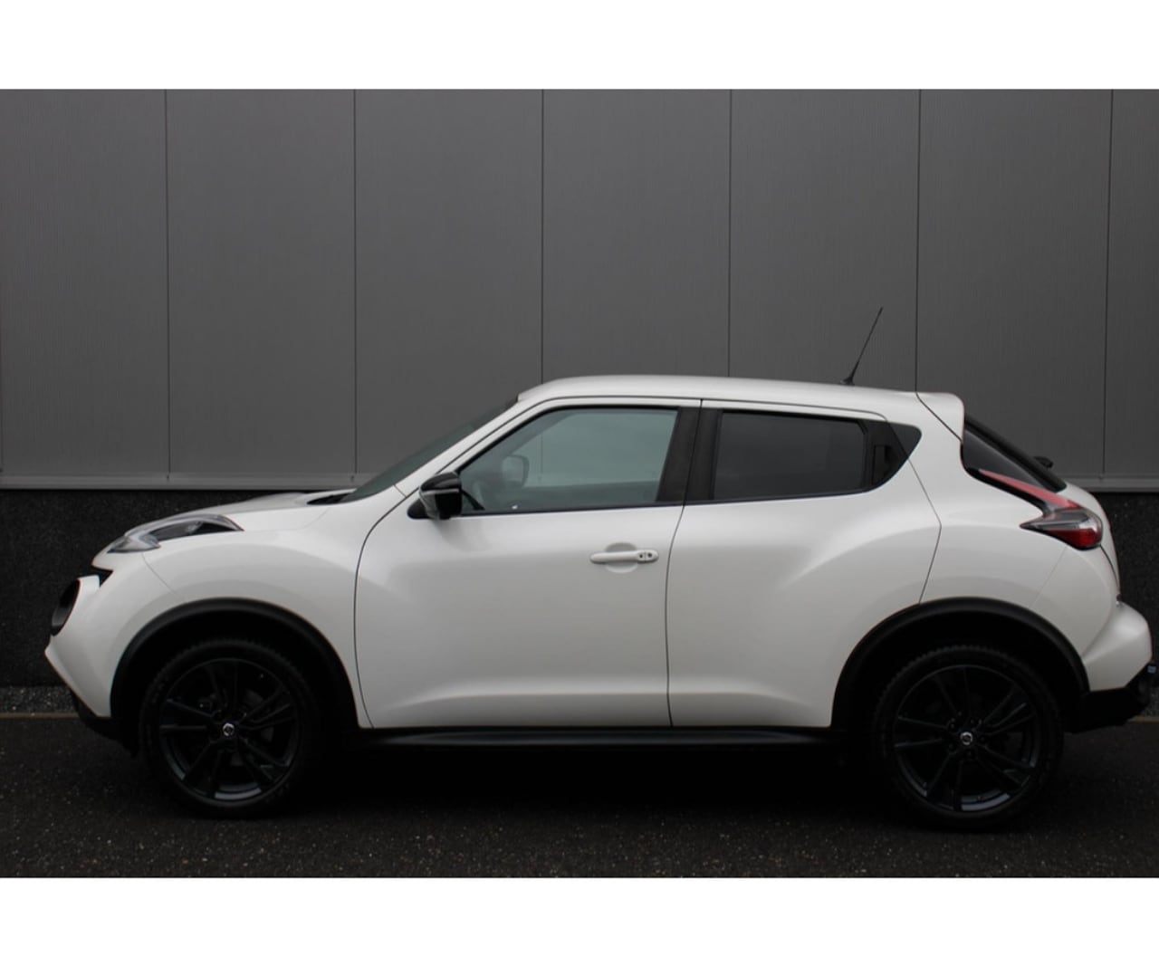 Nissan Juke - 1.2 DIG-T S/S Connect Edition - AutoWereld.nl