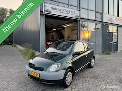 Toyota Yaris - 1.0-16V VVT-i 1e eigenaar Nieuwe APK NAP Logisch