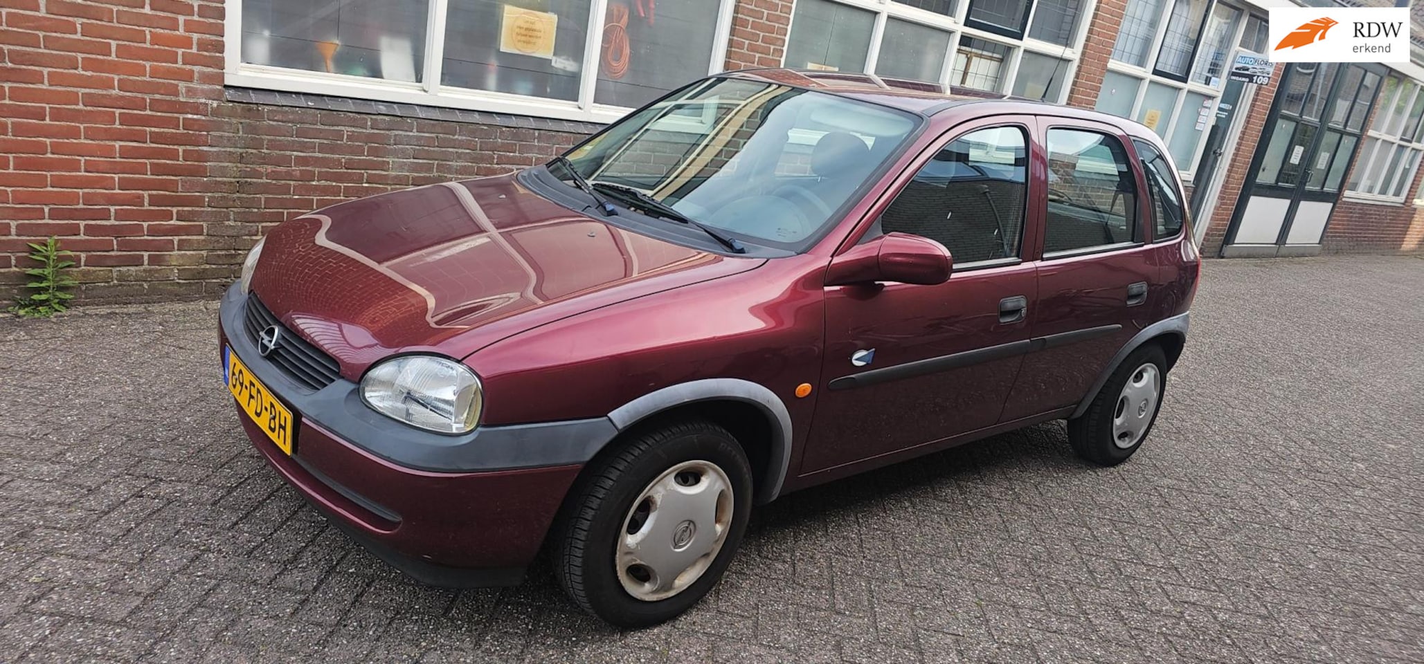 Opel Corsa - 1.2i-16V Onyx 5drs airco apk - AutoWereld.nl