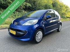 Peugeot 107 - 1.0-12V XR APK-AIRCO-PARKEER SENSOR