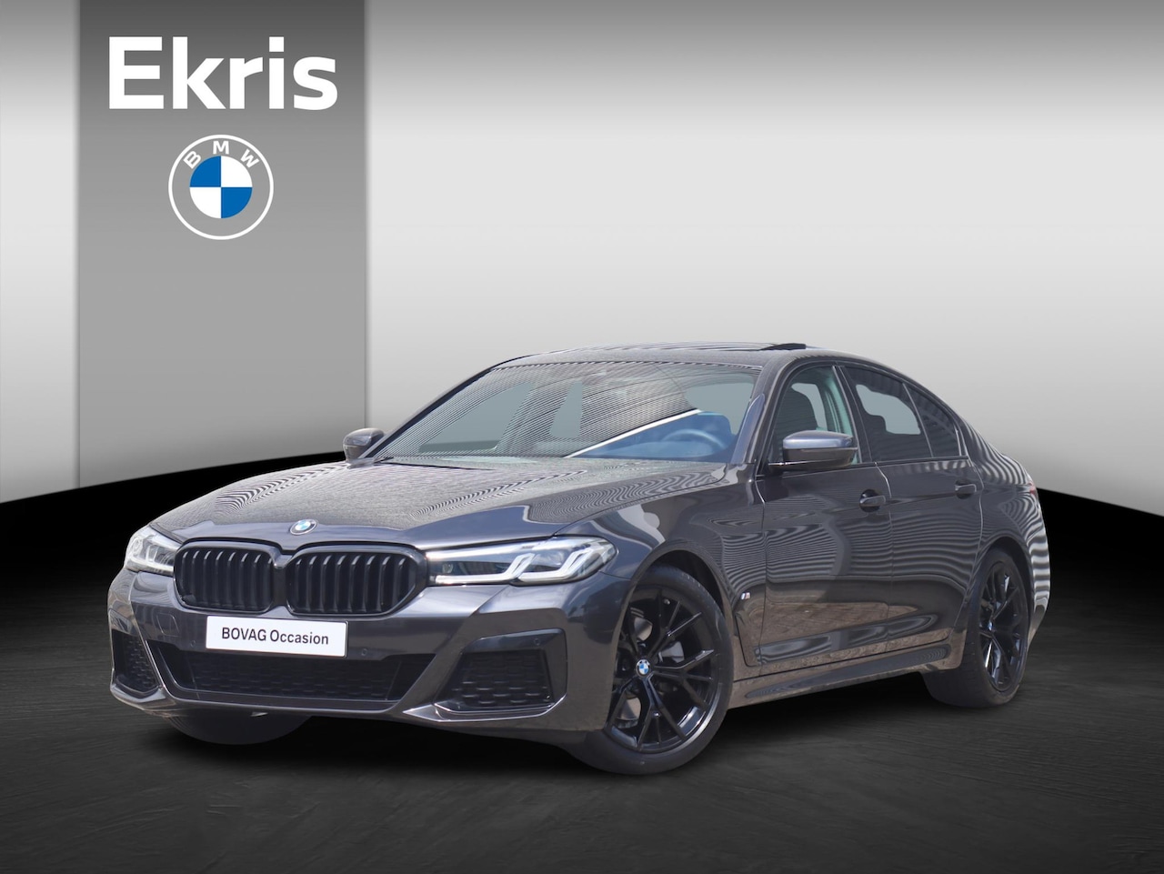 BMW 5-serie - Sedan 520i | High Executive | M Sportpakket | Panodak | Parking Pack | Hi-Fi | Adaptieve L - AutoWereld.nl