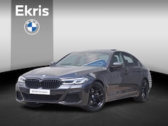 BMW 5-serie - Sedan 520i | High Executive | M Sportpakket | Panodak | Parking Pack | Hi-Fi | Adaptieve L