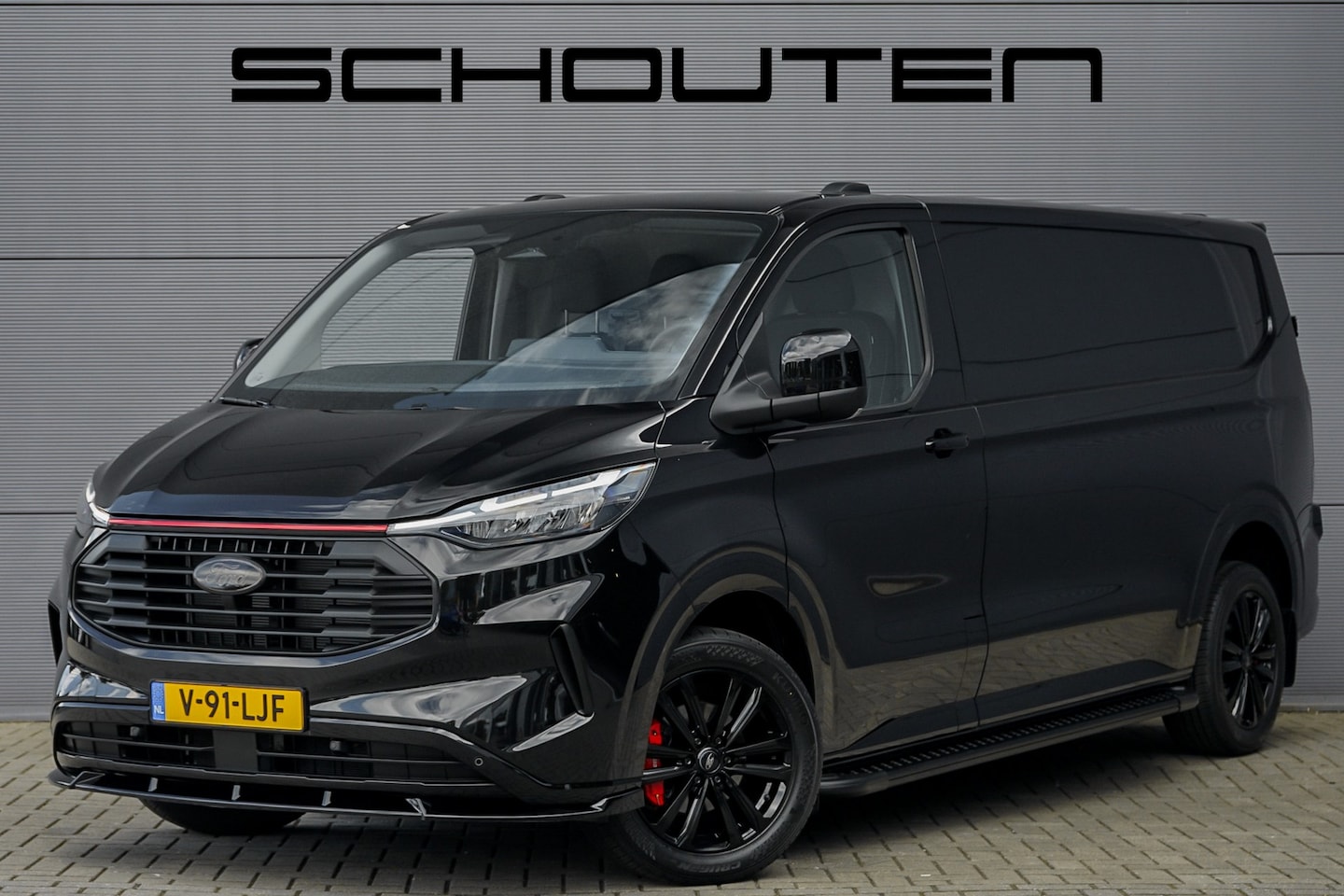 Ford Transit Custom - 320 2.0 TDCI L2H1 Black Pack BPM Vrij ACC - AutoWereld.nl