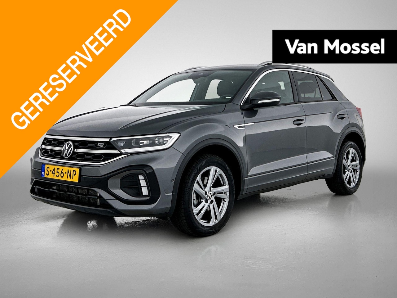 Volkswagen T-Roc - 1.5 TSI R-Line | VERWACHT | NAVIGATIE | CAMERA | KLIMAATREGELING | VIRTUAL| LED - AutoWereld.nl