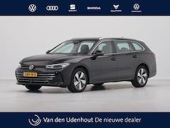 Volkswagen Passat Variant - 1.5 eTSI 150pk Business Trekhaak Navigatie Camera Side Assist Acc