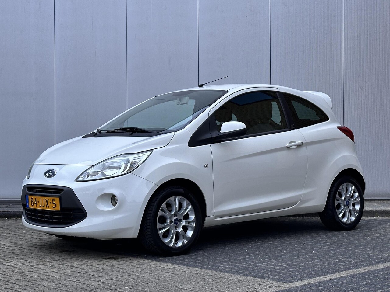 Ford Ka - 1.2 Titanium l Airco l LMV l - AutoWereld.nl