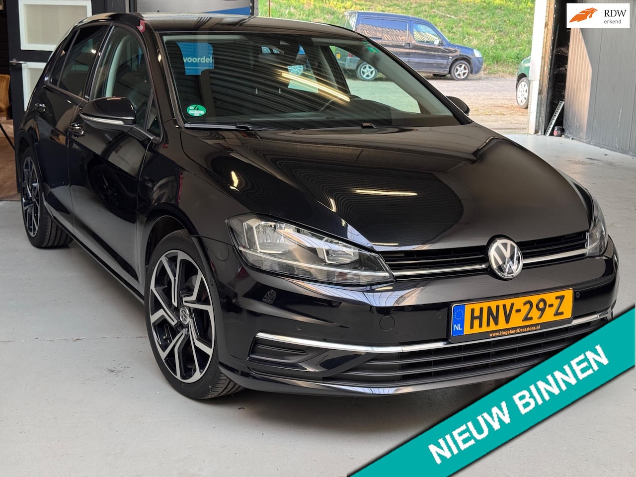 Volkswagen Golf - 1.5 TSI Highline 1.5 TSI Highline - AutoWereld.nl