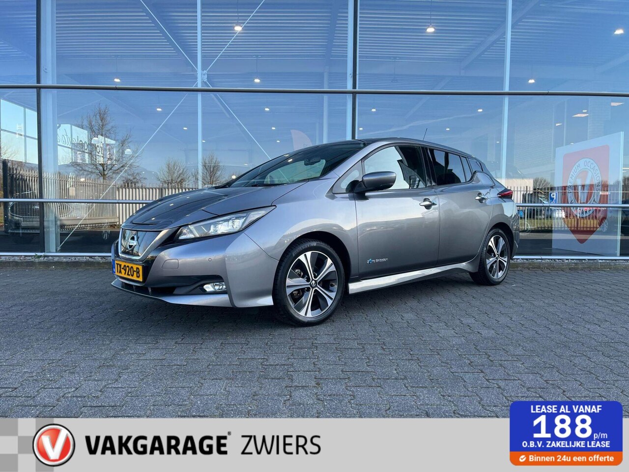 Nissan LEAF - Tekna 40 kWh 360graden camera, PDC, SOH 93%! - AutoWereld.nl