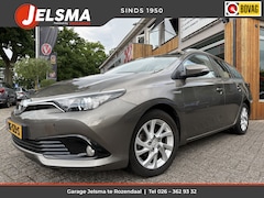 Toyota Auris Touring Sports - 1.8 Hybrid Active Aut. Met lichte bumper-schade
