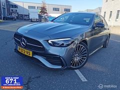 Mercedes-Benz C-klasse - 180 AMG Line Dodehoek / ACC / Panoramadak