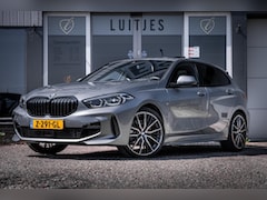 BMW 1-serie - 118i M-sport I Pano-dak I Harman/Kardon I 2-Jaar garantie I NL-auto I 1e-eig. I Dealer-ond