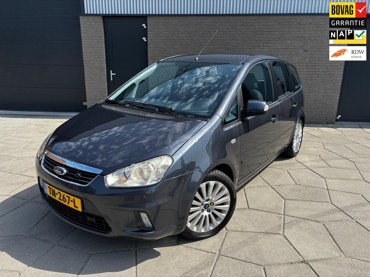 Ford C-Max - 1.8-16V Trend Flexifuel|MPV hoge instap |trekhaak |Metallic lak |reservewiel - AutoWereld.nl