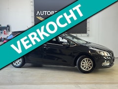 Kia Cee'd Sportswagon - 1.6 GDI BusinessLine 2015 ZWART CLIMA