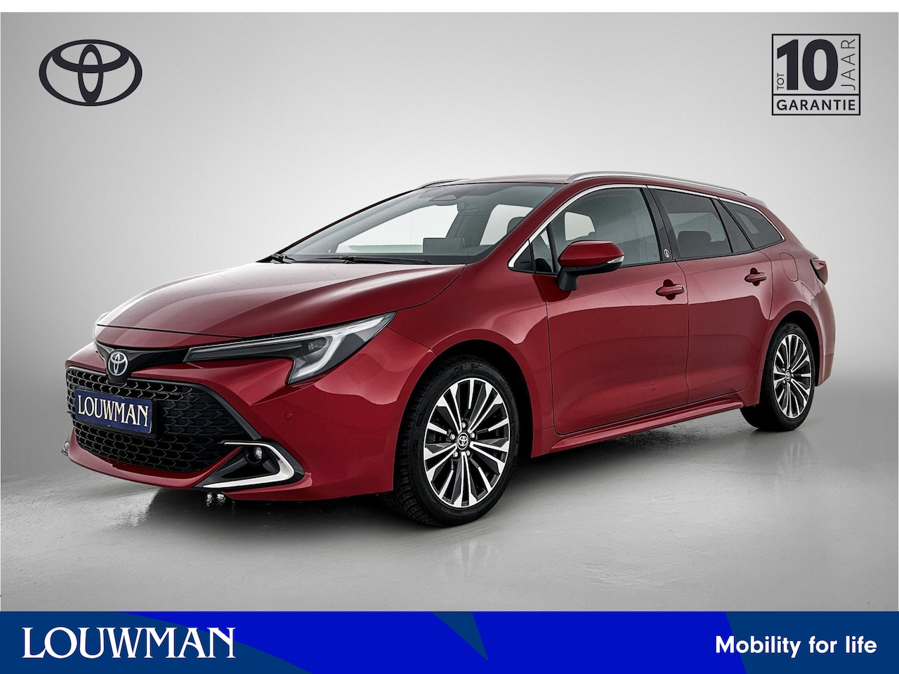 Toyota Corolla Touring Sports - Hybrid 140 Dynamic Limited | Blind Spot | Parkeersensoren voor + achter | Stuurwielverwarm - AutoWereld.nl