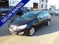 Opel Astra Sports Tourer - 1.4 Turbo Edition