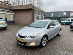 Opel Astra - 1.6 Edition
