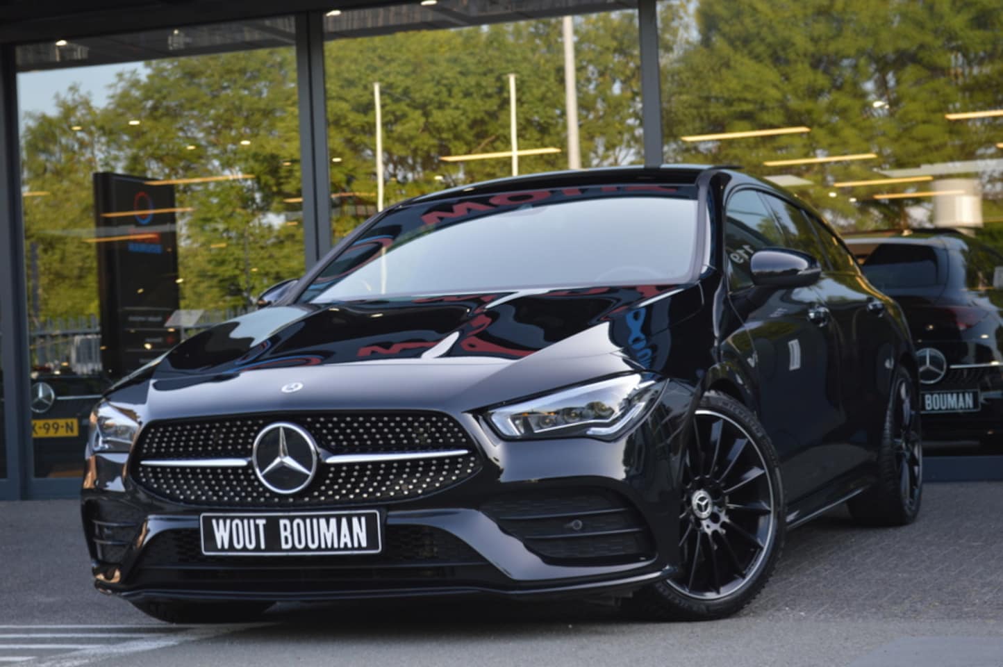Mercedes-Benz CLA-klasse Shooting Brake - 200 AMG Led Panorama Widescreen Sfeer Camera Night Pdc - AutoWereld.nl