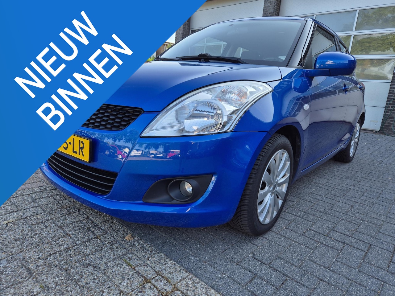 Suzuki Swift - 1.2 Exclusive EASSS 1.2 Exclusive EASSS - AutoWereld.nl