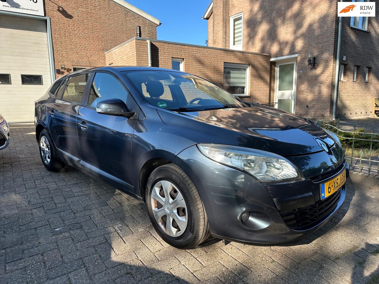 Renault Mégane Estate - 1.5 dCi Expression 1.5 dCi Expression - AutoWereld.nl