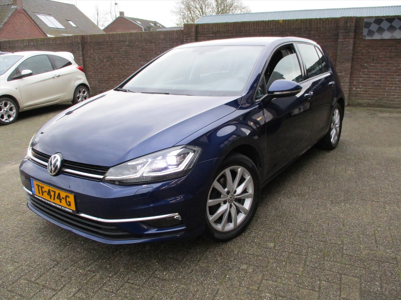 Volkswagen Golf - Vii 1.5 TSI 150pk 7-DSG 5D Highline Business - AutoWereld.nl