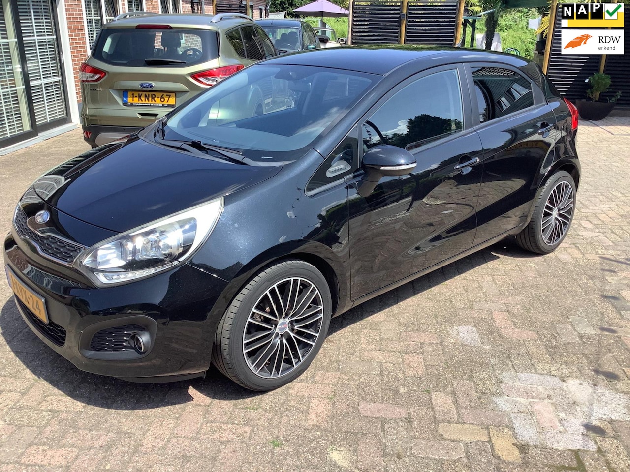 Kia Rio - 1.2 CVVT Plus Pack NIEUWE APK TOT6-2026 - AutoWereld.nl