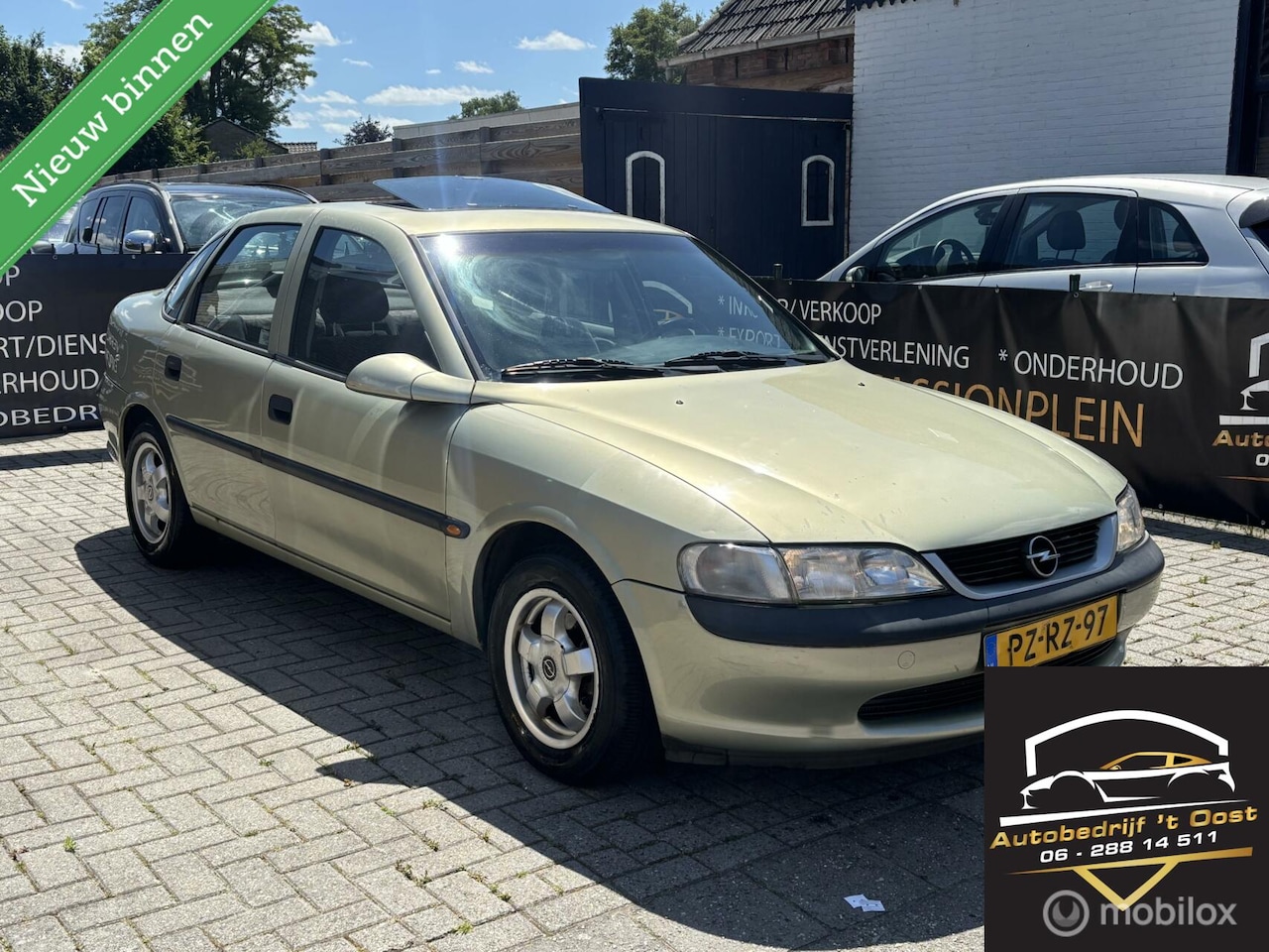Opel Vectra - 1.6i GL koopje met apk ! trekhaak, dakraam - AutoWereld.nl