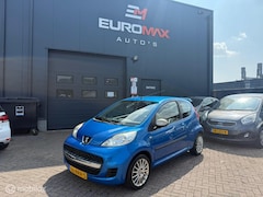 Peugeot 107 - 1.0-12V Urban Move.nette sport auto