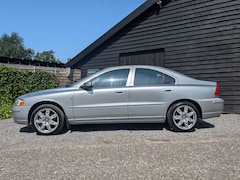 Volvo S60 - 2.4 Drivers Edition