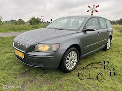 Volvo V50 - 1.8 Kinetic NIEUWE APK AIRCO CRUISE CONTROL