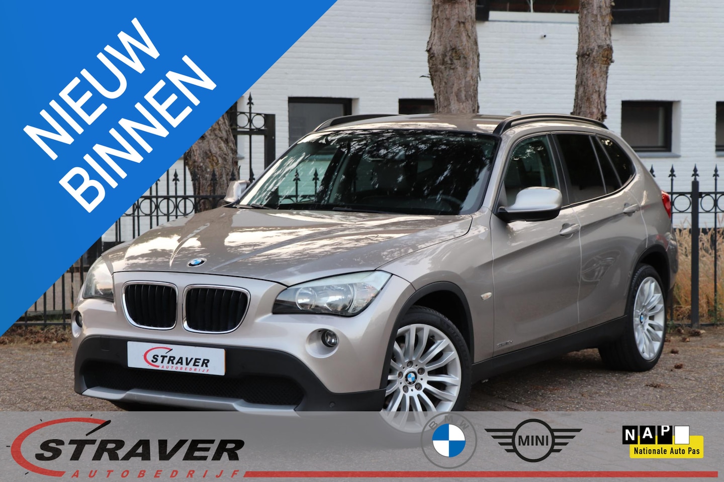 BMW X1 - sDrive18d Executive |Sportstoelen |Navigatie |Trekhaak - AutoWereld.nl