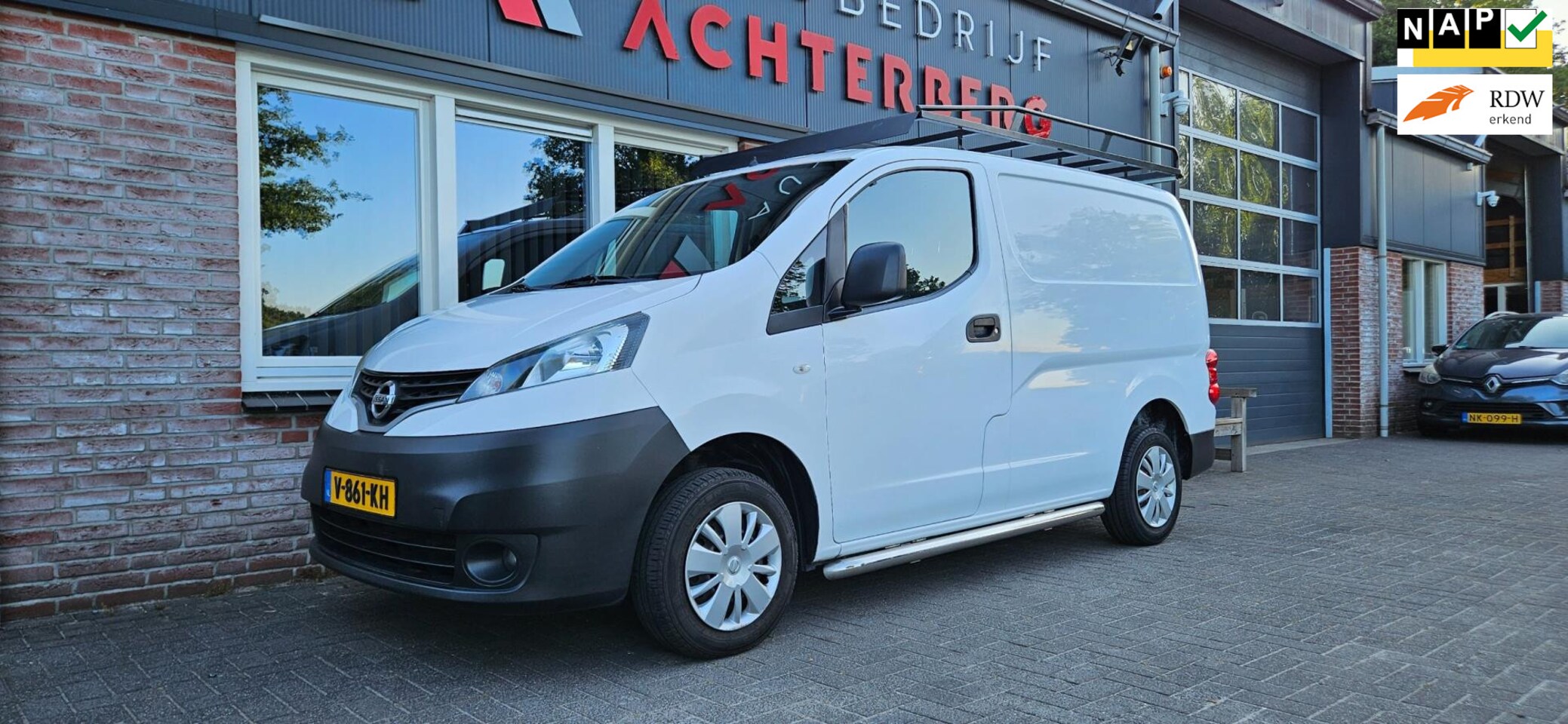 Nissan NV200 - 1.5 dCi Optima Trekhaak! NAP! Airco! Cruise Control! Camera! Imperiaal! Nette Bus! - AutoWereld.nl