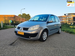Renault Scénic - 1.6-16V Expression Comfort EXPORT
