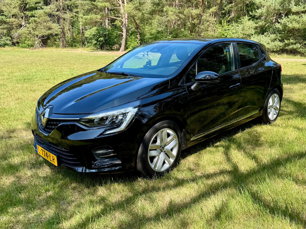 Renault Clio - 1.6 Hybrid Business Zen Recent onderhoud, APK tot 6-2027 - AutoWereld.nl
