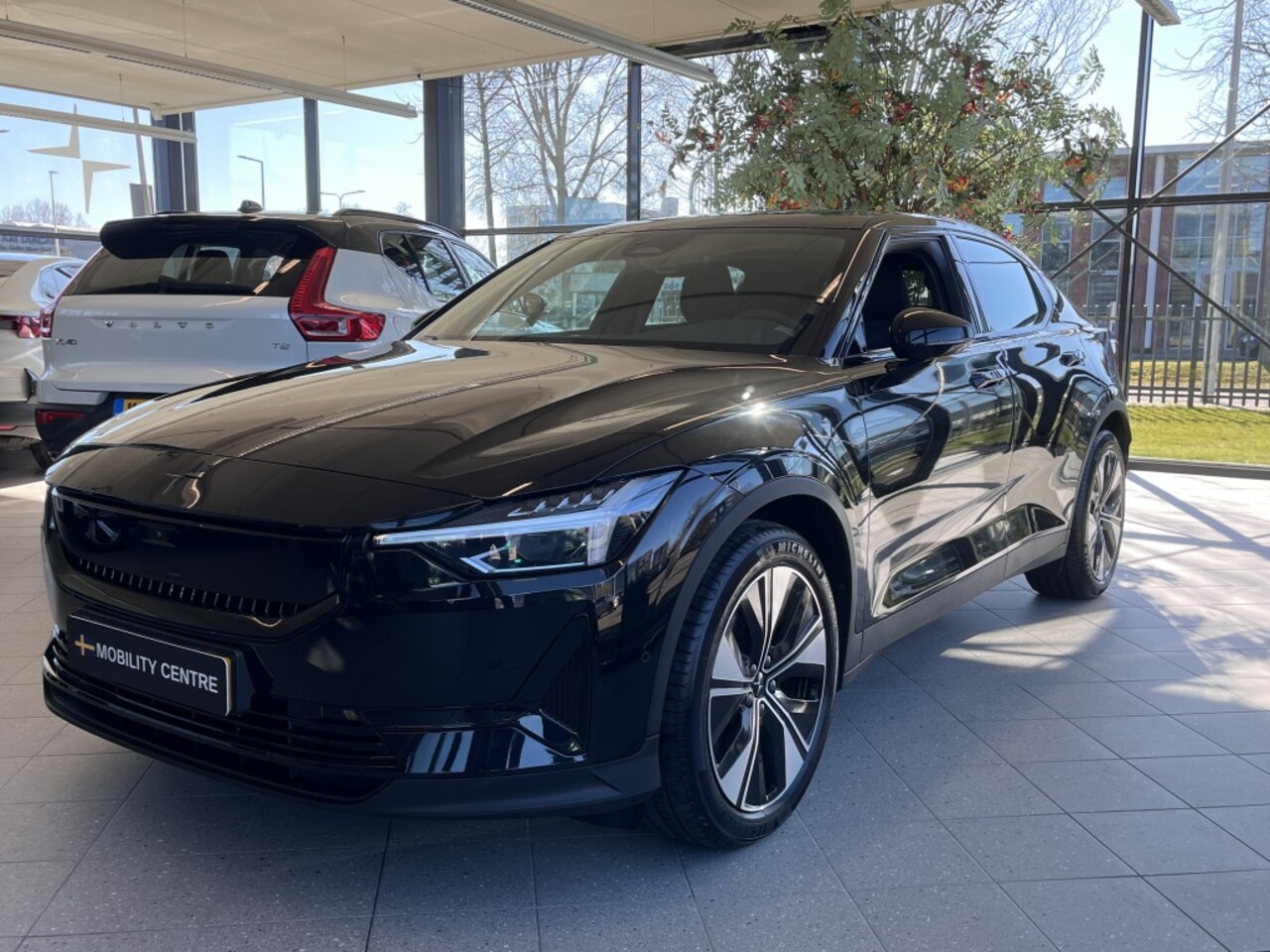 Polestar 2 - LRDM 82 kWh | Plus Pack | H&K Audio - AutoWereld.nl