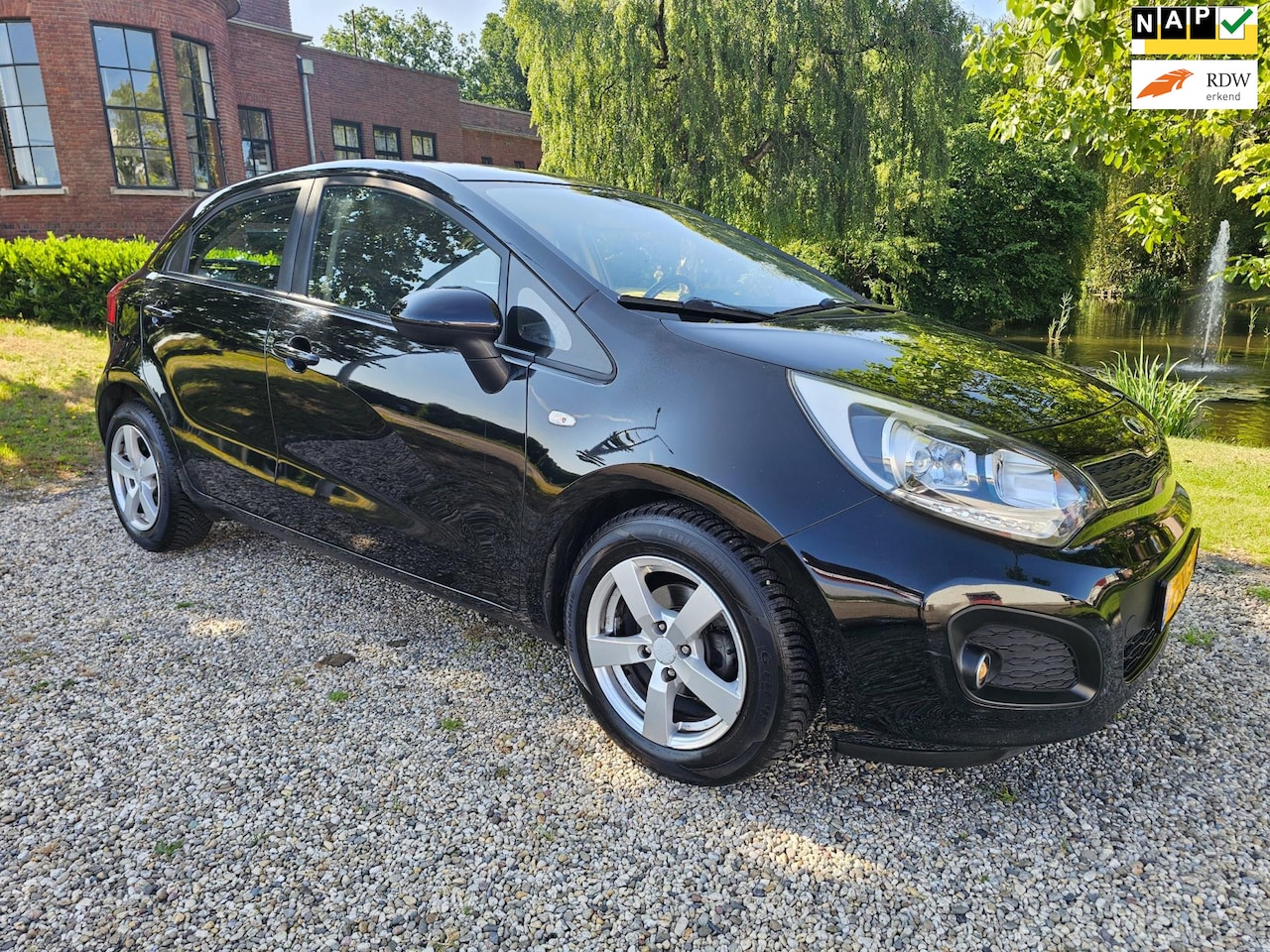 Kia Rio - 1.2 CVVT BusinessLine 5-deurs AIRCO - AutoWereld.nl